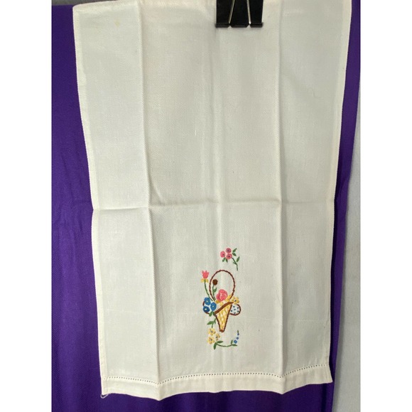 Vintage, Handmade Kitchen/Dish/Tea Towel with Hand Embroidered Flowers. - Picture 9 of 10